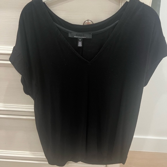 White House Black Market Basic Black V-Neck T-Shirt Size M - Picture 5 of 6